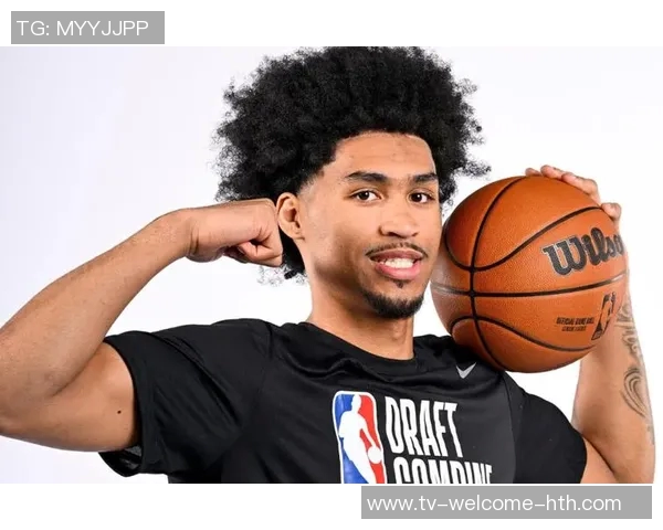 弗拉格盛赞文班独特天赋认为他是前所未见的篮球新星