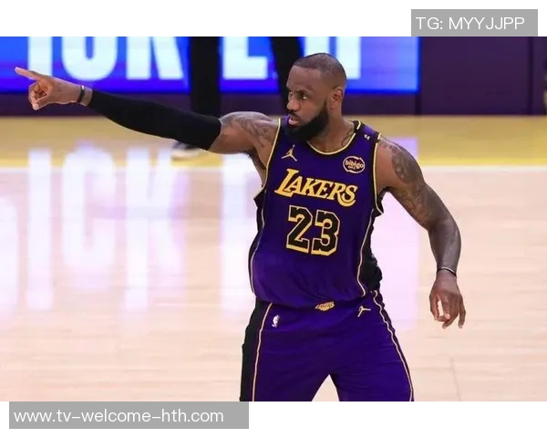 詹姆斯伤缺期间将关注湖人表现若球队无法赢球或考虑离队选择