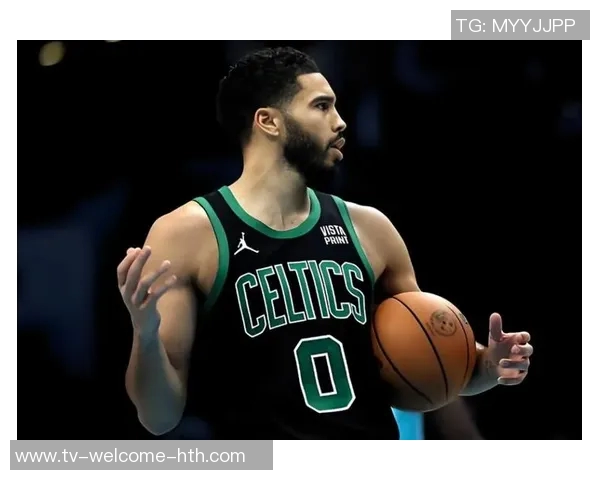 弗拉格解析持球策略助力后卫减压应对全场紧逼挑战