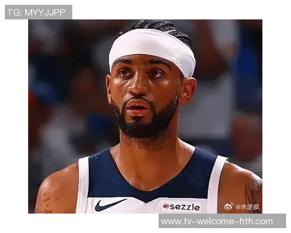 克拉克谈亚历山大沃克离队意外防守有信心重返前五名