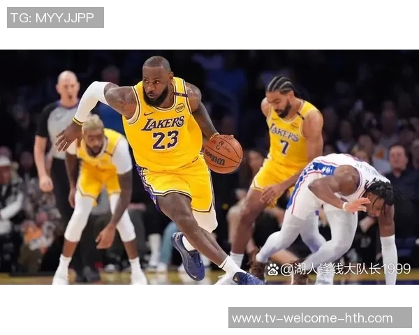 NBA赛季精彩回顾湖人战胜老鹰太阳再胜快船76人击退猛龙开拓者轻取热火 NBA赛季精彩回顾湖人战胜老鹰太阳再胜快船76人击退猛龙开拓者轻取热火